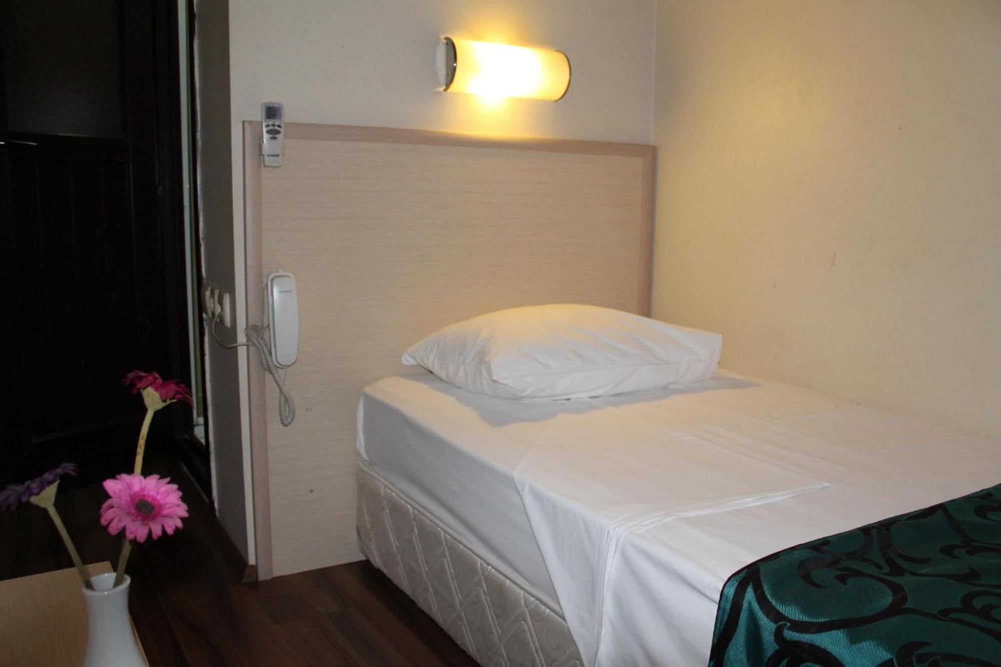 Grand Prince Hotel Taksim Istanbul Ngoại thất bức ảnh
